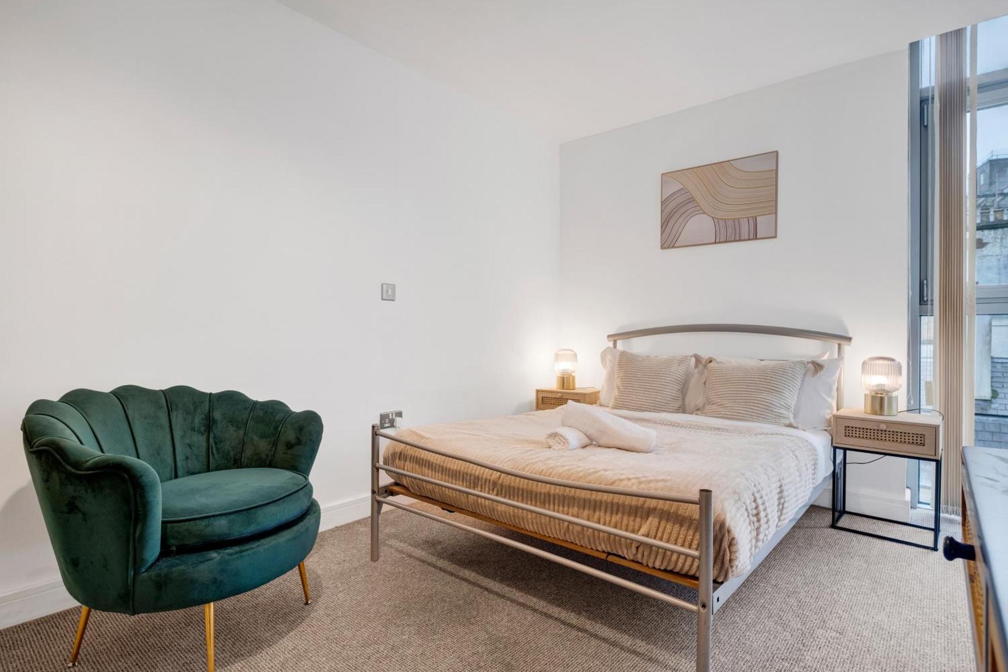 Ultra Stylish 2 Bedroom Apt Centrally Located Birmingham Exterior foto